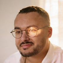Portrait de Mehdi Koraiban, Growth & Product Strategist à Casablanca